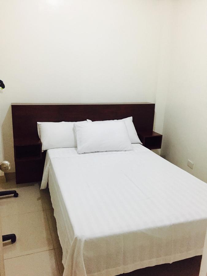 Residencia San Vicente - Pasay -Budget Hotel Exteriör bild